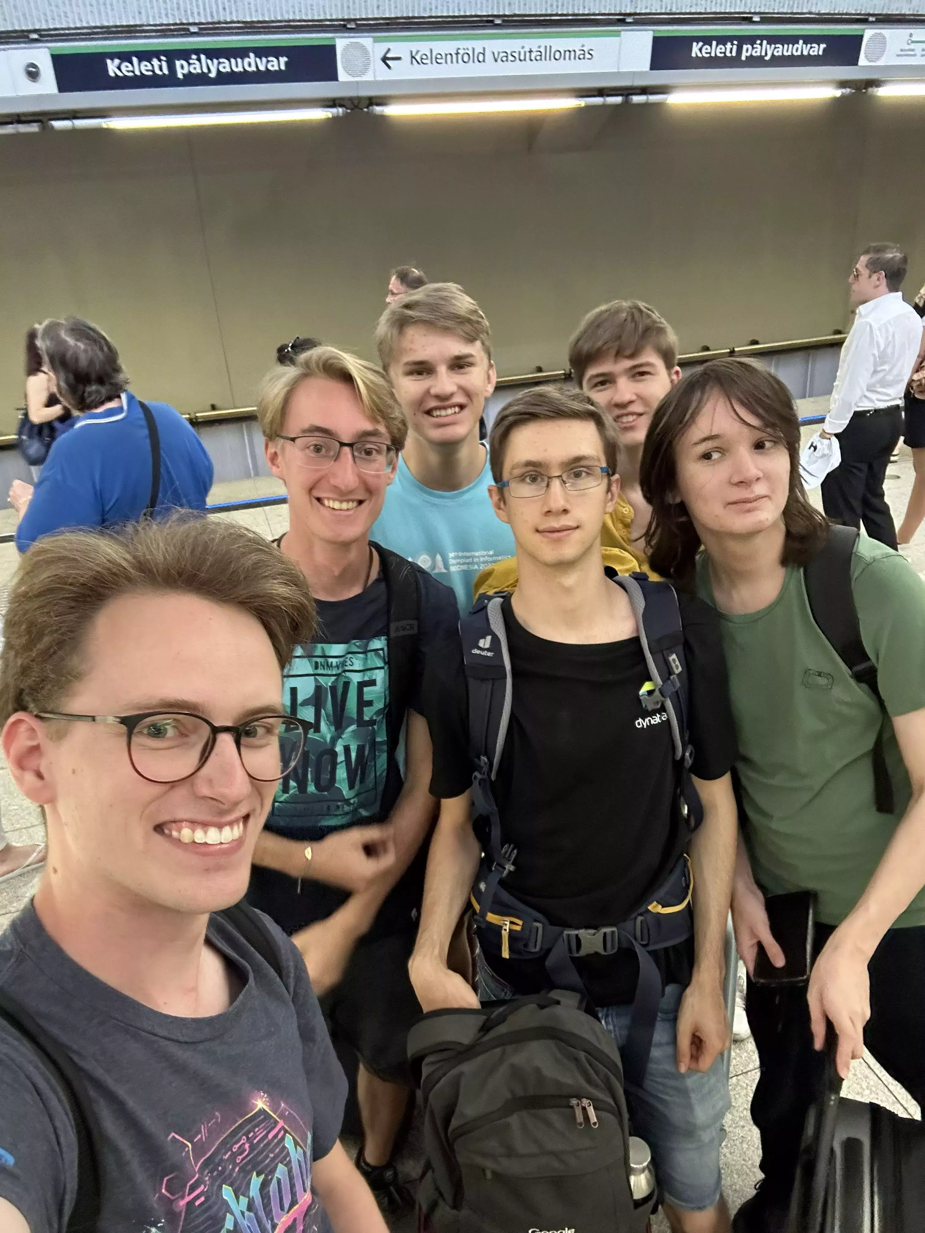 Selfie IOI Team Austria