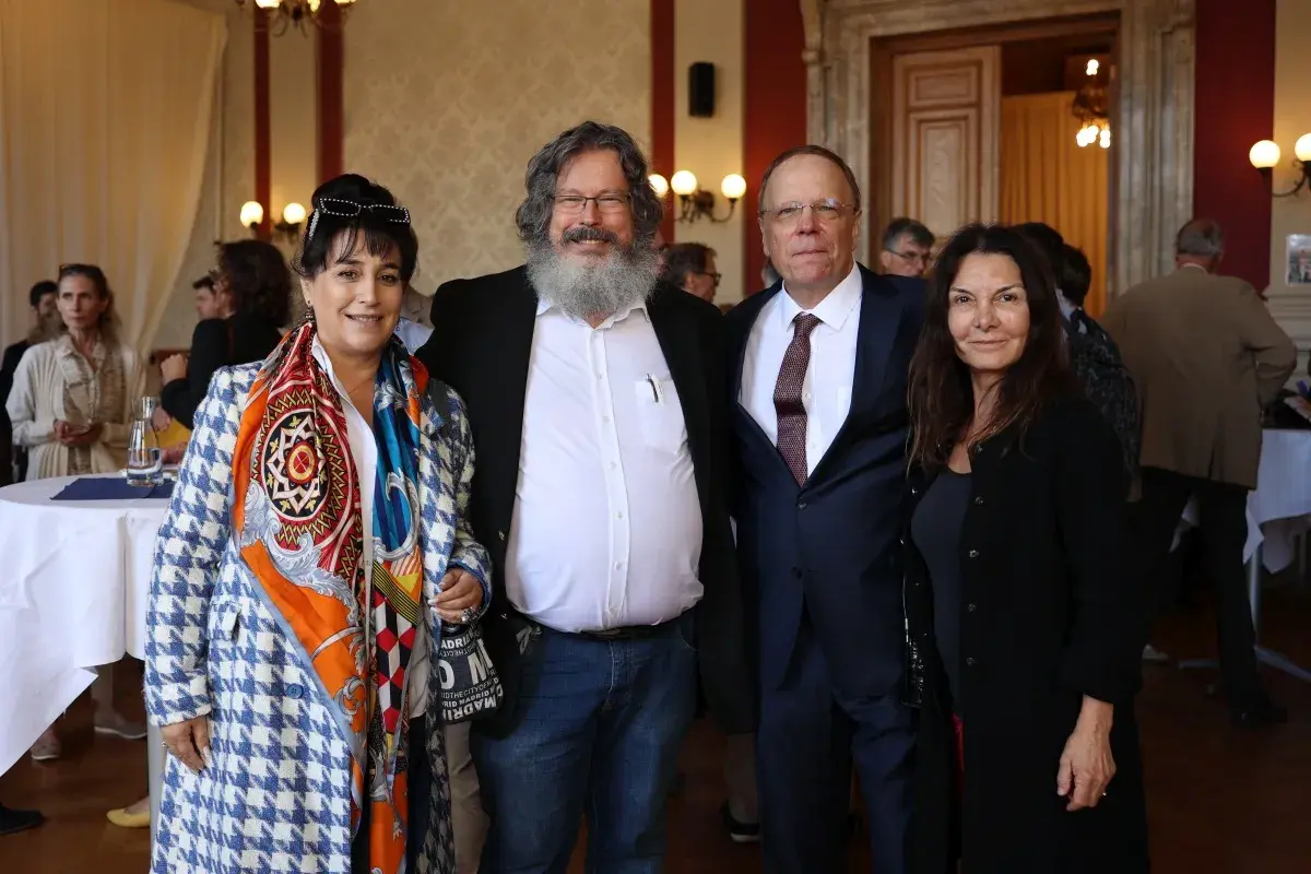 Marena Balinova, Peter Reichl, Georg Gottlob, Laura Gottlob (v.l.n.r.)