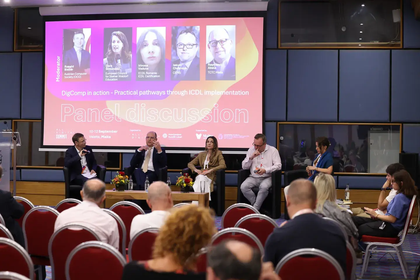 Ronald Bieber am Panel in Malta