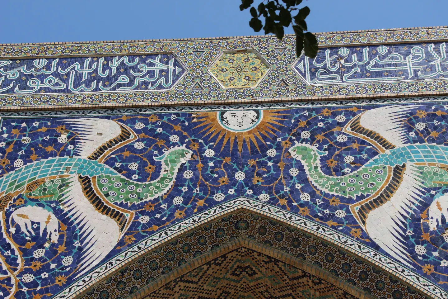 Mosaik mit Drachen/Vögel, Usbekistan