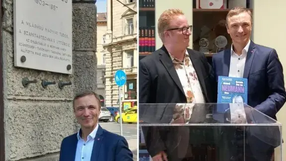 Kepes Gabor (NJSZT) und Ronald Bieber (OCG) beim Besuch des Geburtshauses von Neumann Janos
