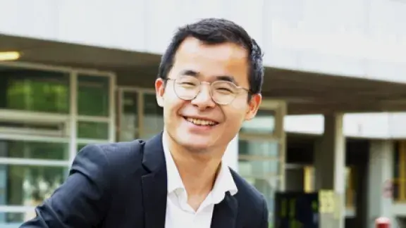Bo Xiong